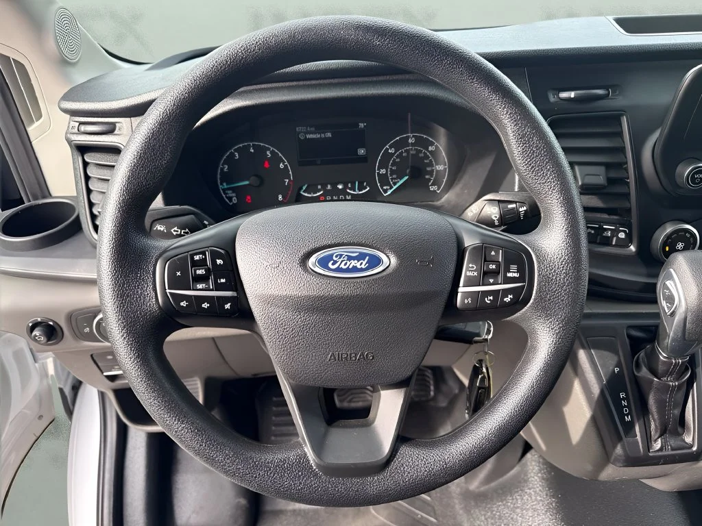 Used 2023 White Ford XL image 12