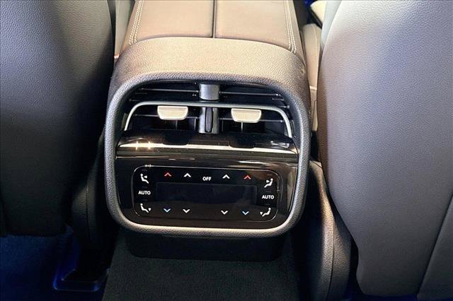 New 2026 MANUFAKTUR Moonlight White Magno Mercedes-Benz AMG® E 53 E image 52