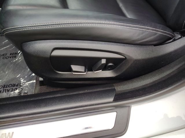 Used 2015 Silver BMW 528i xDrive image 24