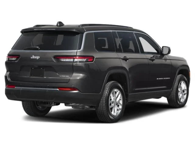 New 2026 Diamond Black Crystal Pearl-Coat Exterior Paint Jeep Laredo X image 2