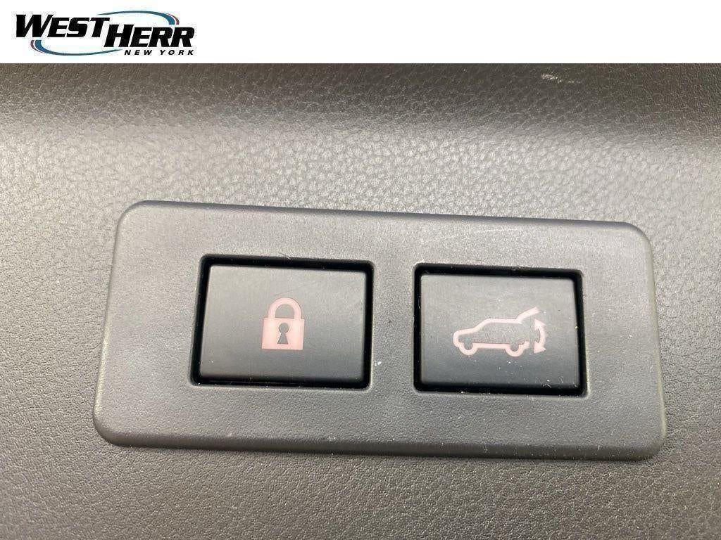 Used 2025 Brilliant Bronze Metallic Subaru Premium image 48