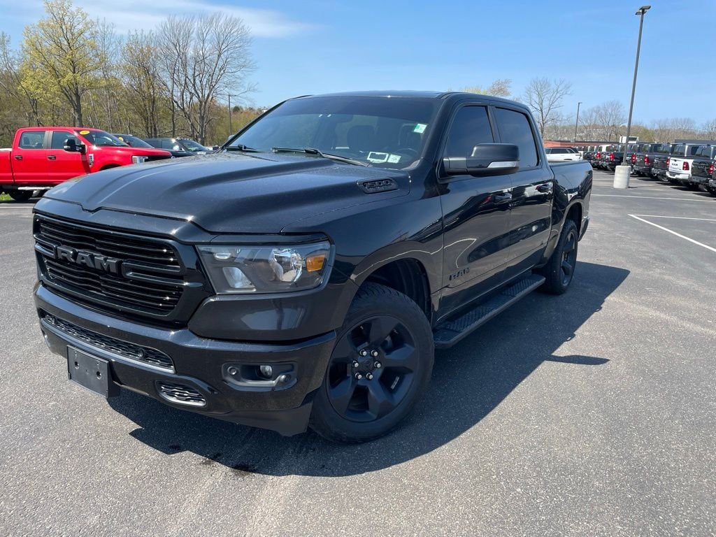 2019 RAM 1500 Big Horn/Lone Star 4x4 Crew Cab 5'7's photo