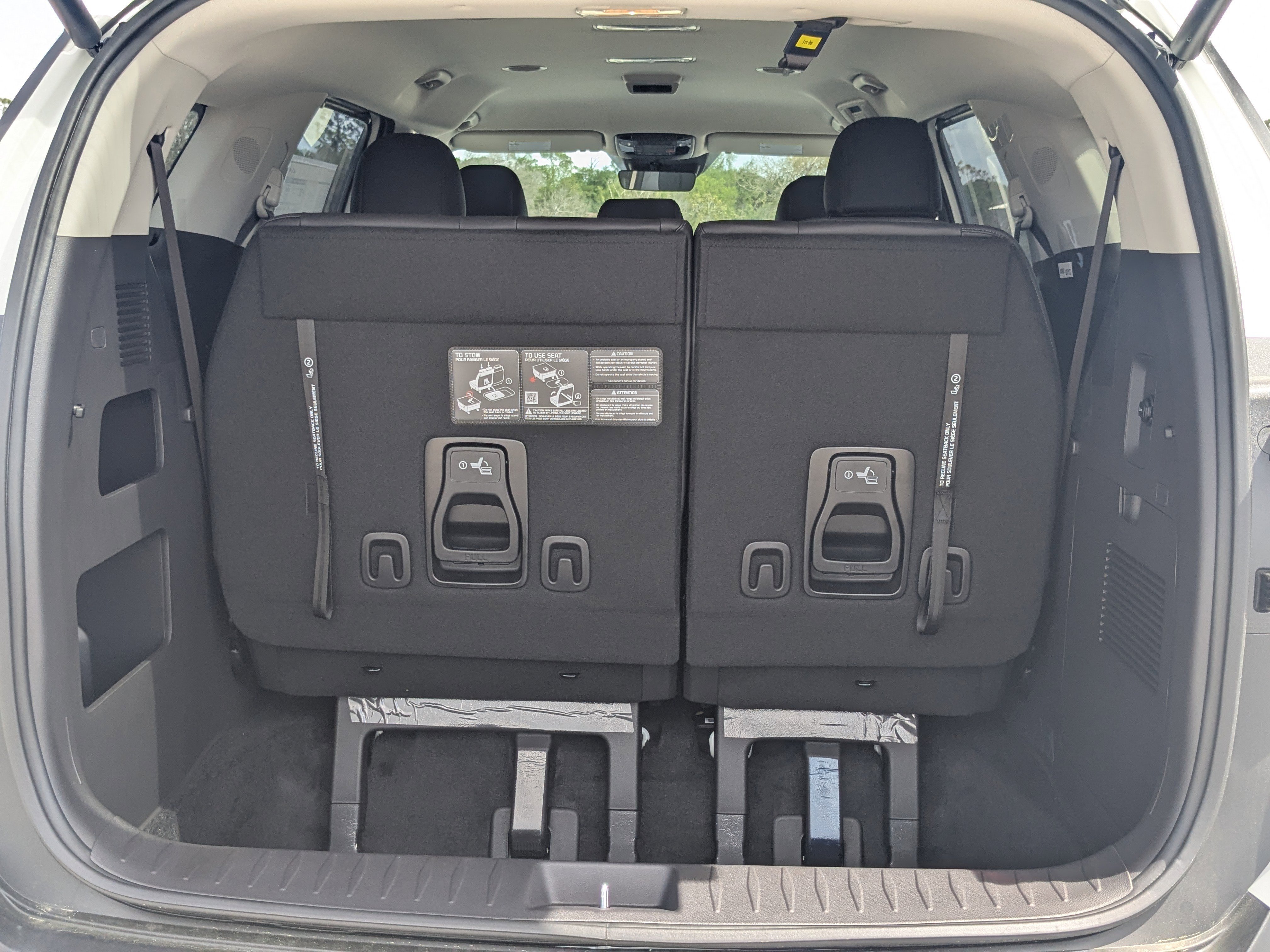New 2026 Snow White Pearl Kia EX image 15
