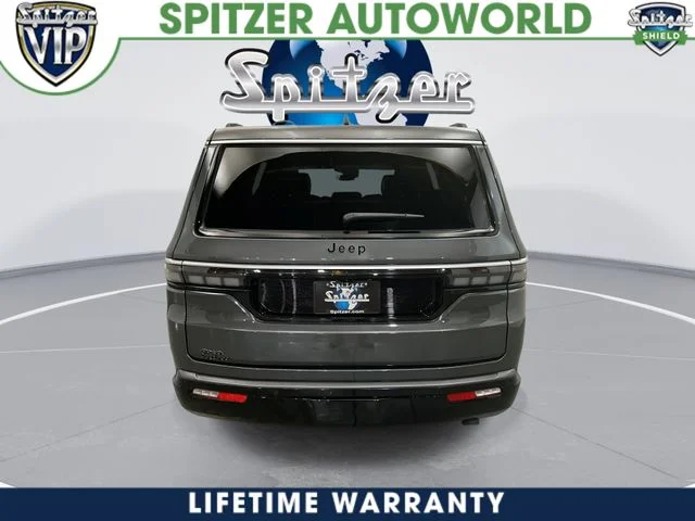 New 2026 Baltic-Gray Metallic Clear-Coat Exterior Paint Jeep  image 8