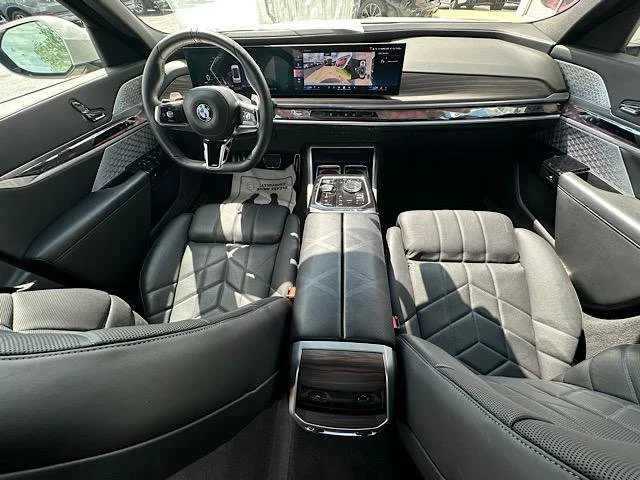 Certified Used 2023 Alpine White BMW 760i xDrive image 21
