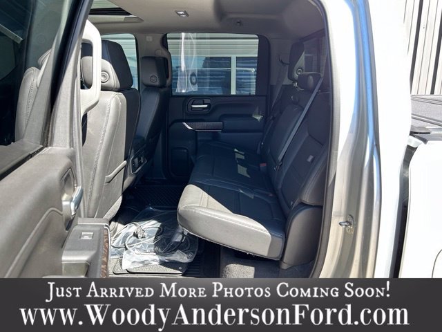 Used 2022 Silver GMC Denali image 18