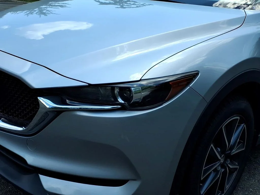 Used 2018 Silver Mazda Touring image 27