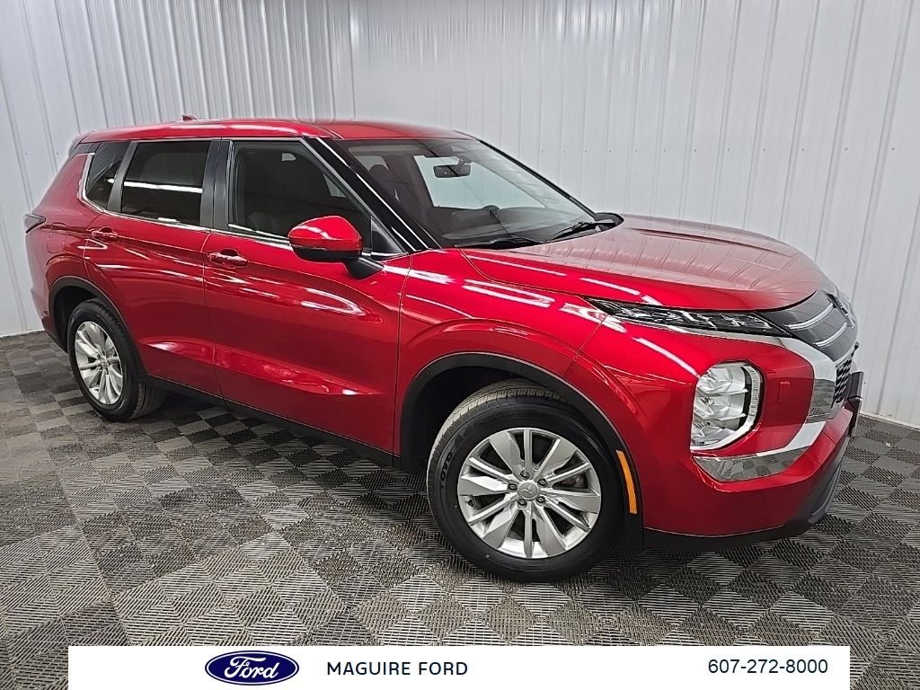 Used 2025 Red Mitsubishi ES image 9