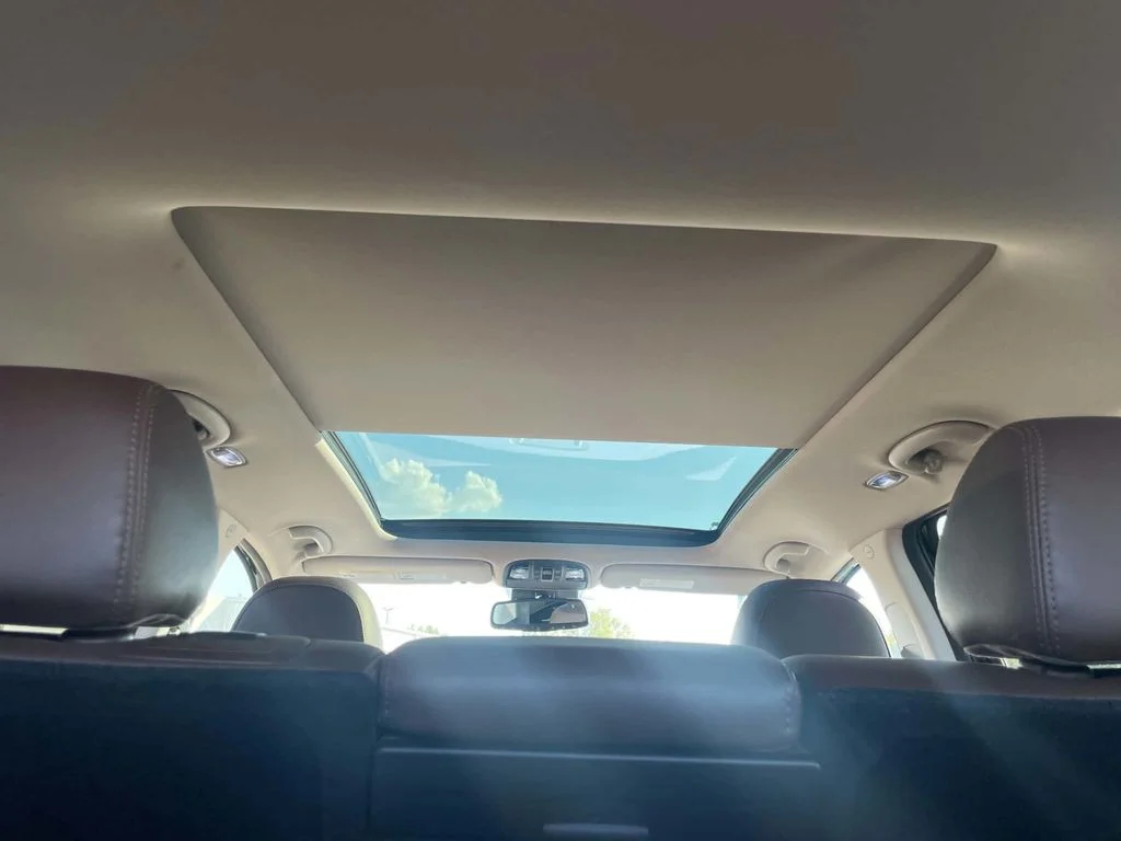 Used 2020 Black Kia SX image 24