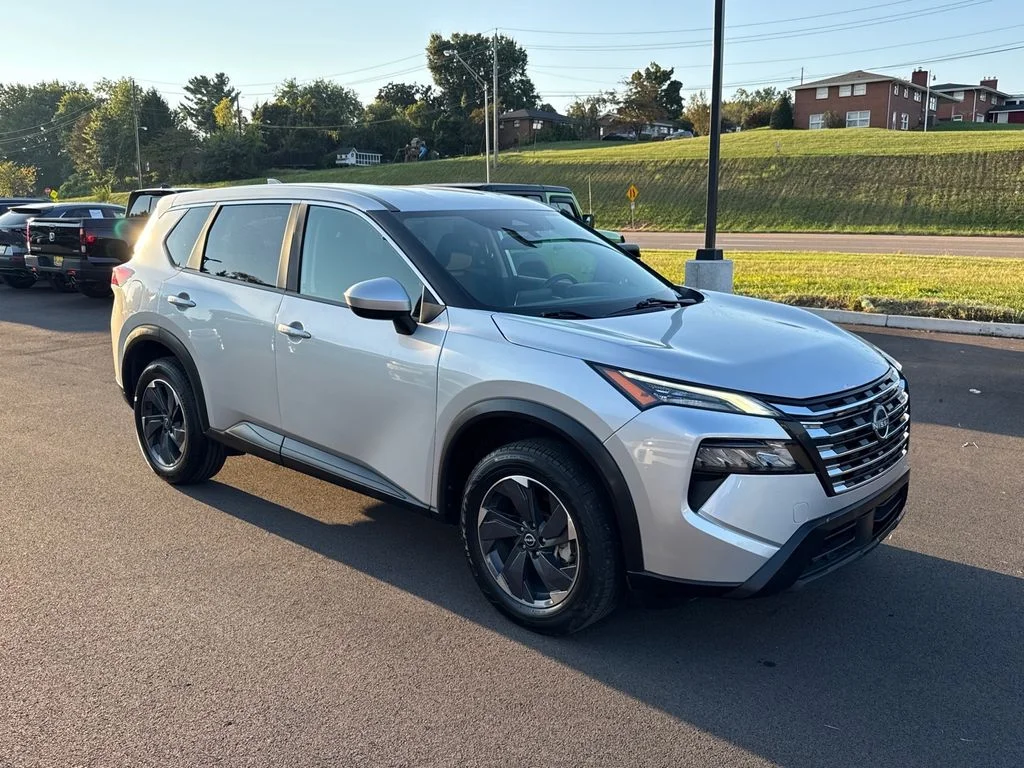Used 2024 Silver Nissan SV image 2