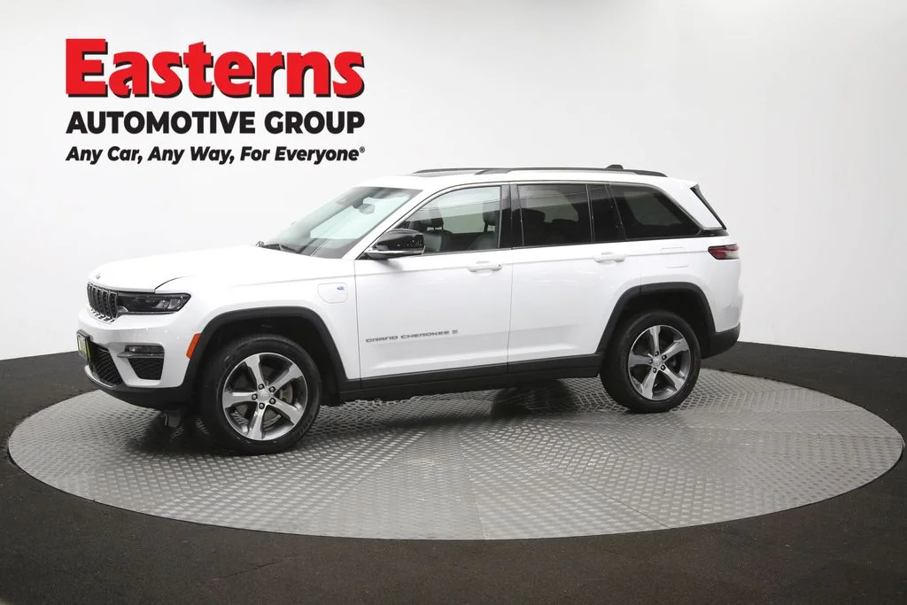 Used 2023 White Jeep 4xe image 61