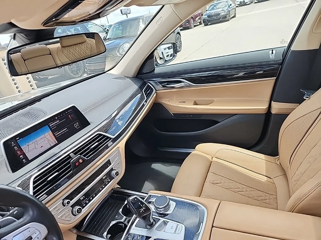 Used 2022 Bernina Grey Amber Effect Metallic BMW 740i image 6
