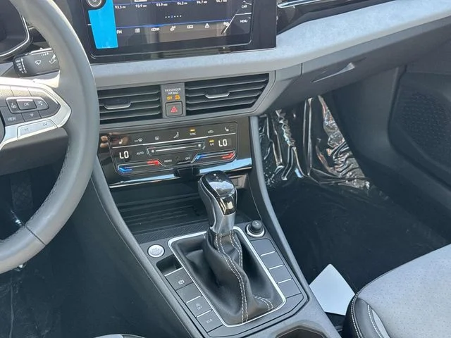 New 2026 Silver Volkswagen 1.5T SE image 10