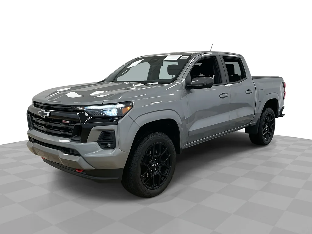 Used 2025 Sterling Gray Metallic Chevrolet Z71 image 1