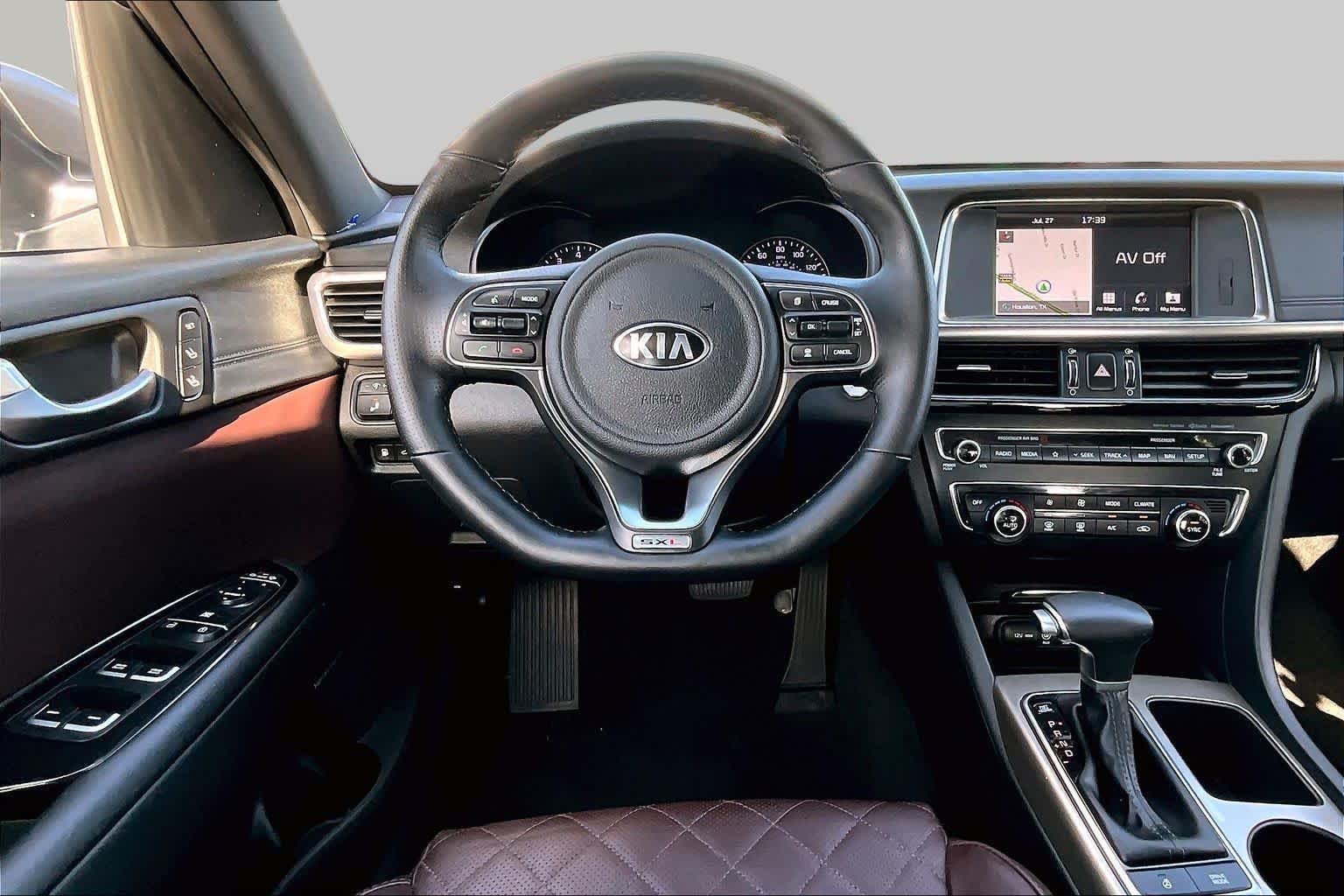 Pre-Owned 2018 Kia Optima SX