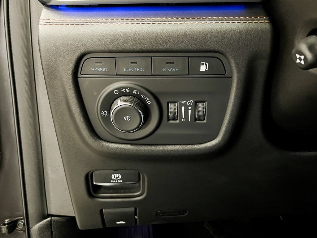 2022 Jeep Grand Cherokee Summit 4xe - Photo 17