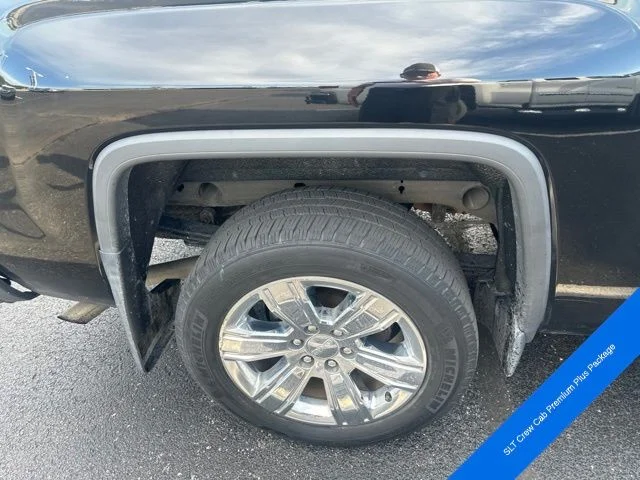 Used 2017 Onyx Black GMC SLT image 4