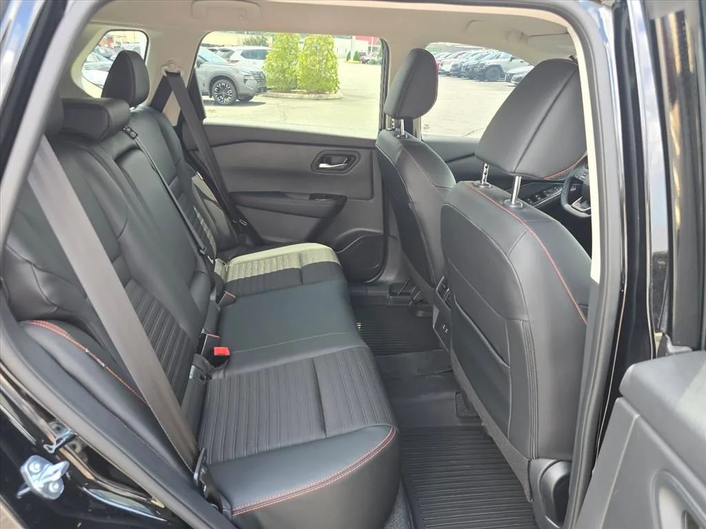 Used 2026 Black Nissan Rock Creek image 13