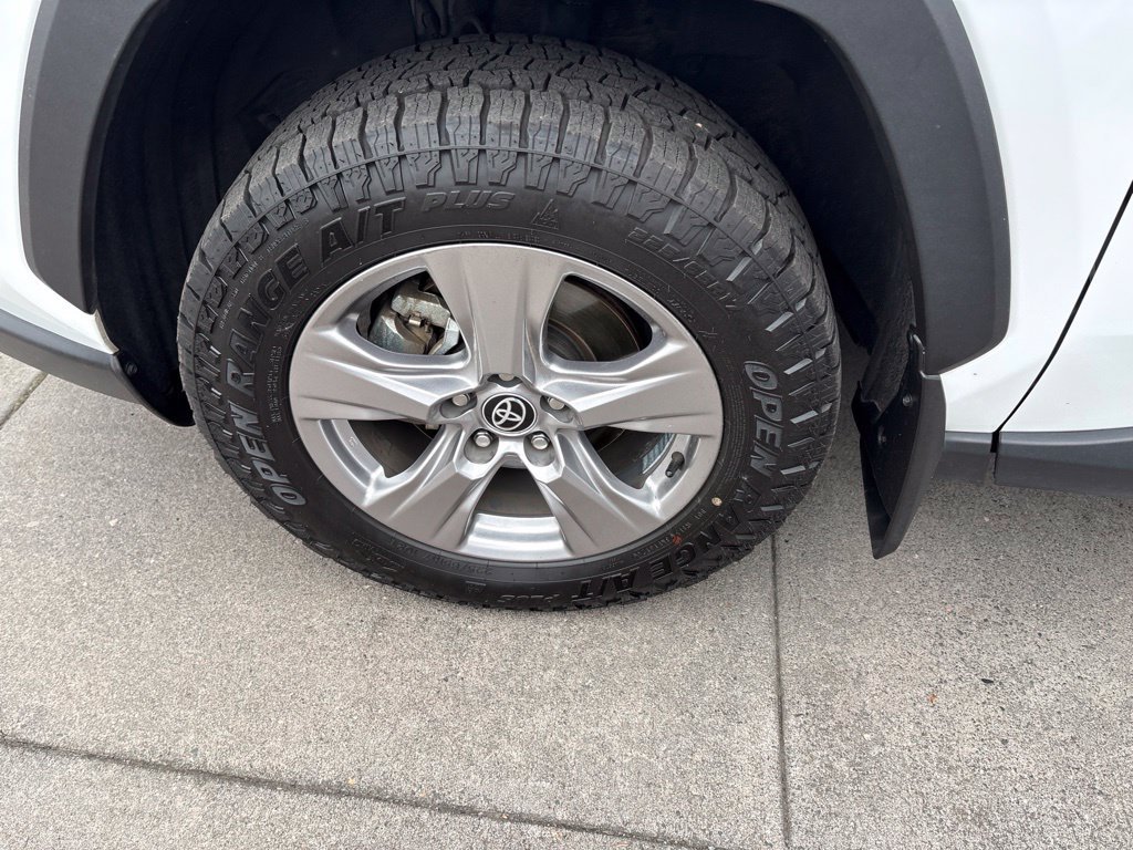 Used 2024 Ice Toyota XLE image 11