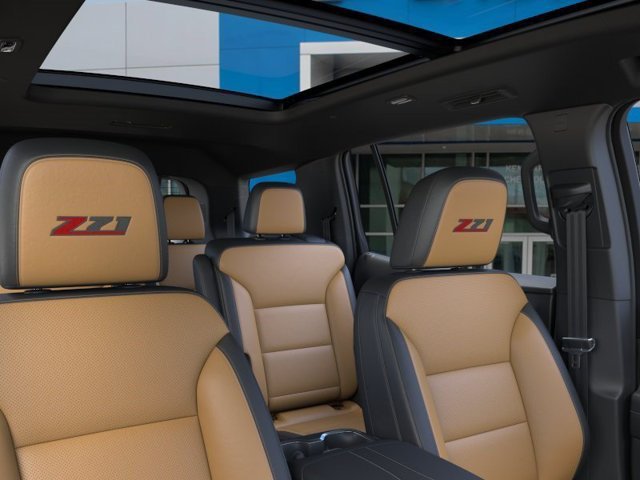 New 2027 Sterling Gray Metallic Chevrolet Z71 image 25