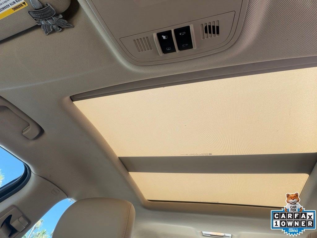 Used 2013 Champagne Silver Metallic Buick Leather image 17