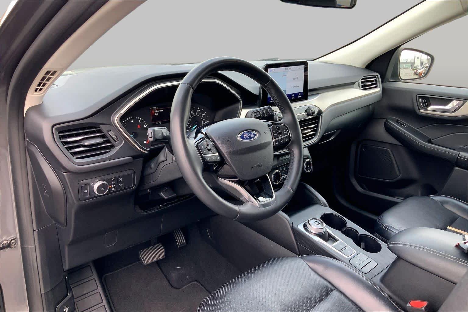 Used 2022 Carbonized Gray Metallic Ford SEL image 17