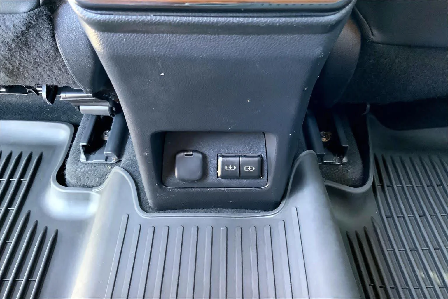 Used 2023 Redline Lexus Premium image 36