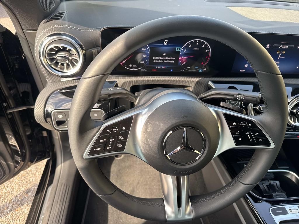 Certified Used 2026 Night Black Mercedes-Benz CLA 250 image 21