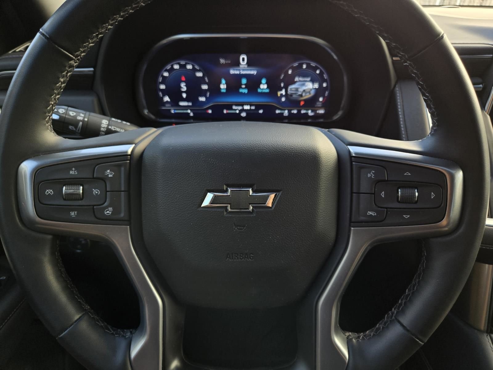 2024 Chevrolet Suburban Z71 - Photo 33