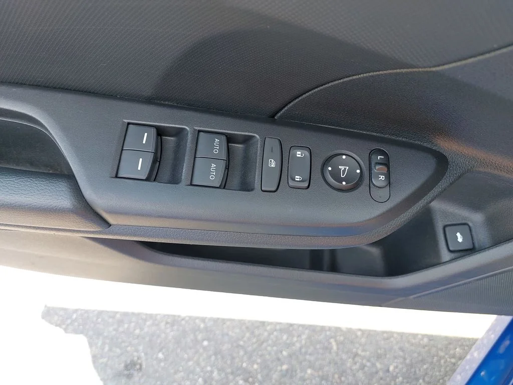 Used 2021 Blue Honda Sport image 27