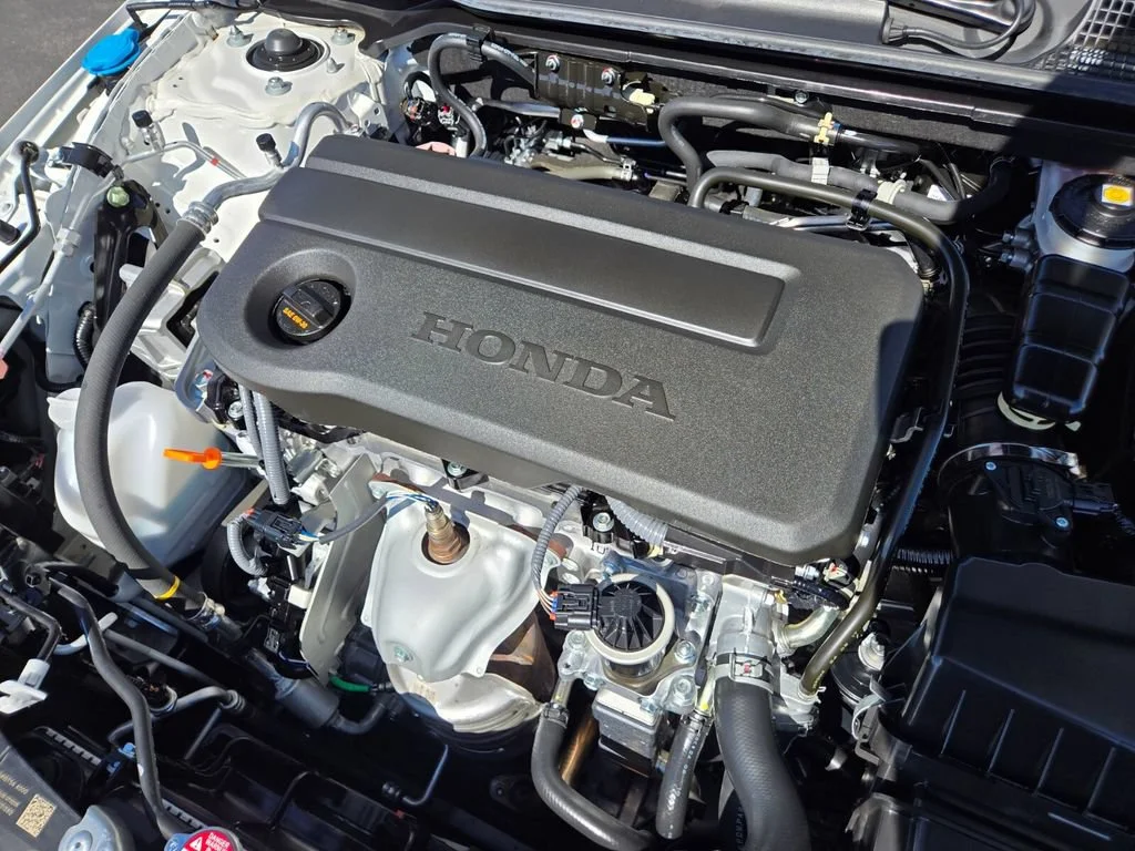 Used 2025 White Honda Sport image 17