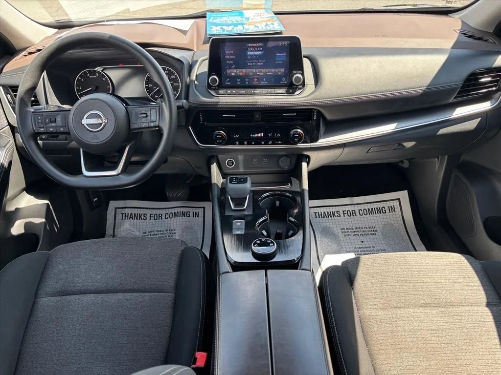 Used 2022 Black Nissan SV image 3