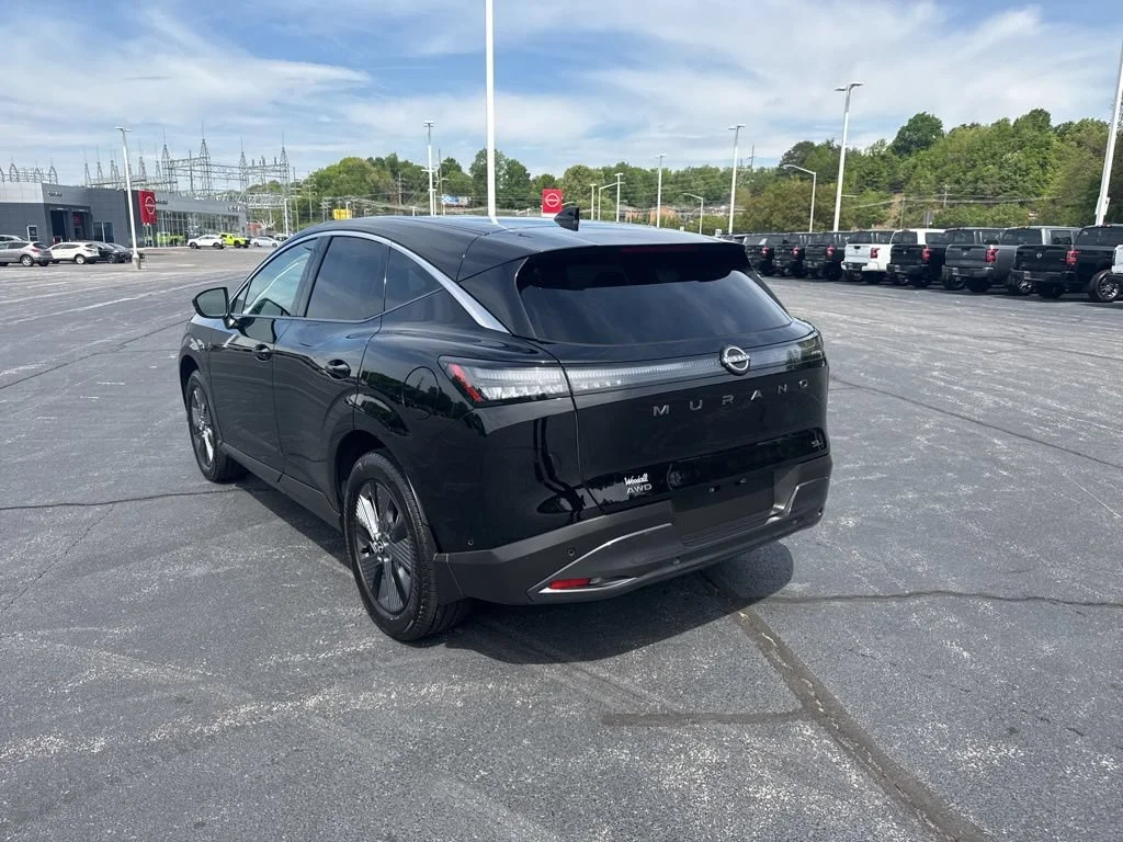 Used 2025 Black Nissan SL image 6
