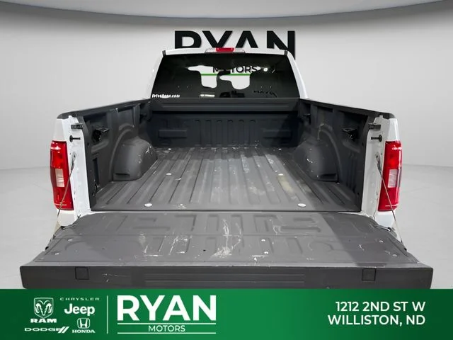 Used 2021 White Ford XLT image 11