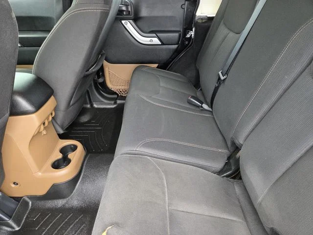 Used 2018 Black Jeep Unlimited Sahara image 24