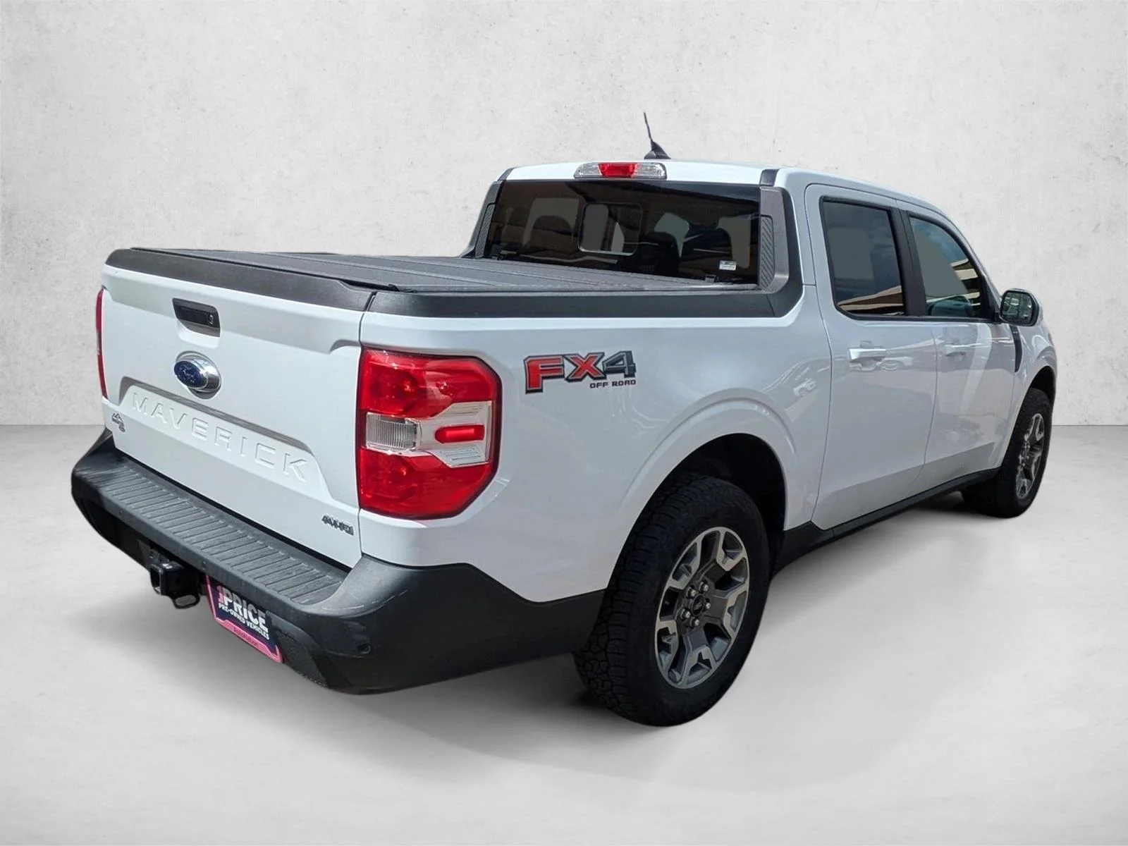 Used 2022 Oxford White Clearcoat Ford LARIAT image 5