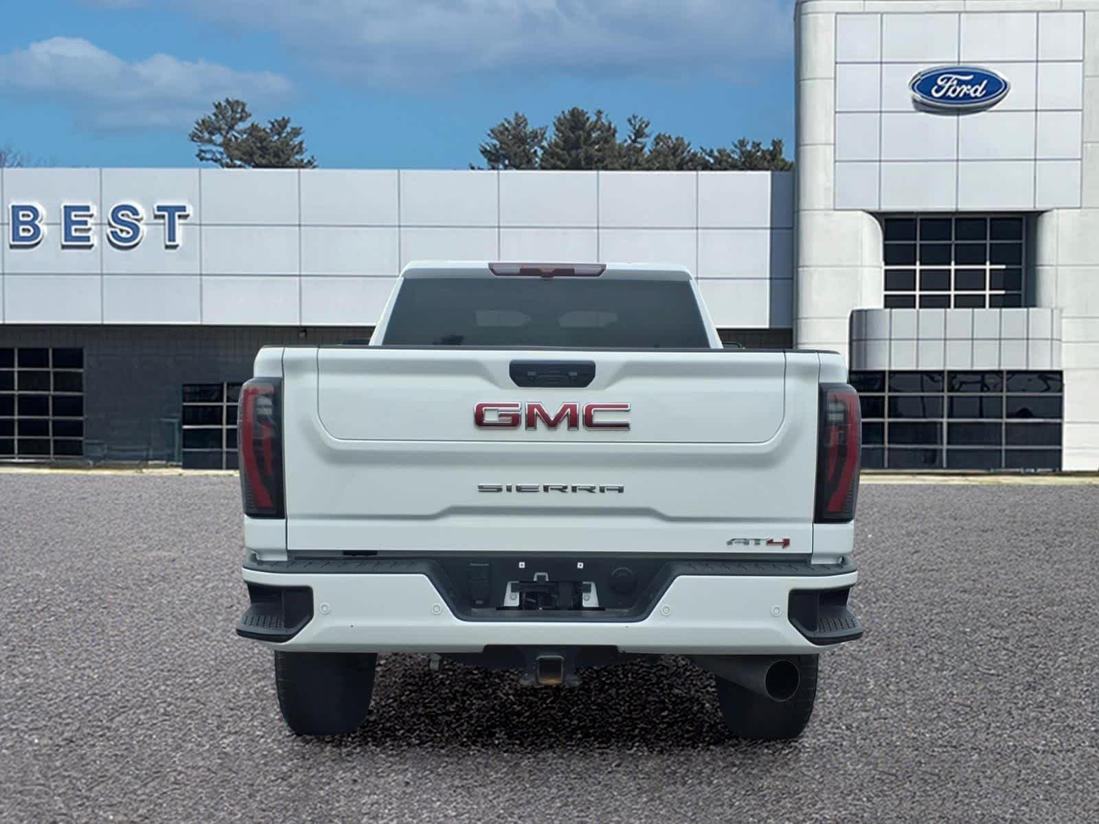 Used 2025 Summit White GMC AT4 image 5