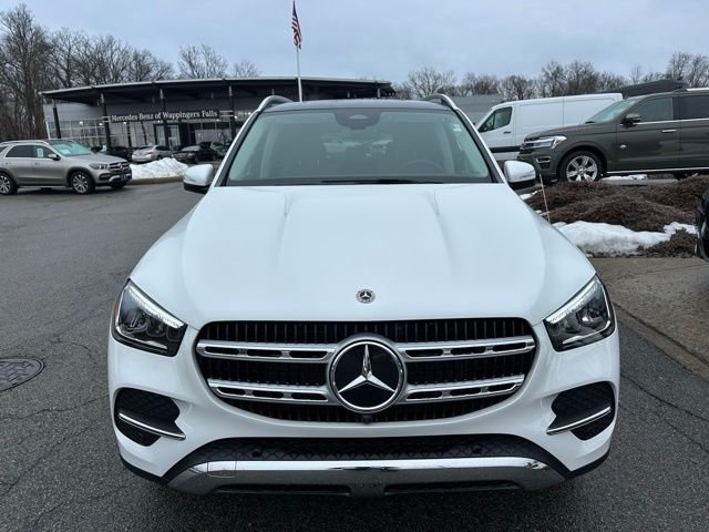 Used 2026 MANUFAKTUR Moonlight White Metallic Mercedes-Benz GLE 350 image 8