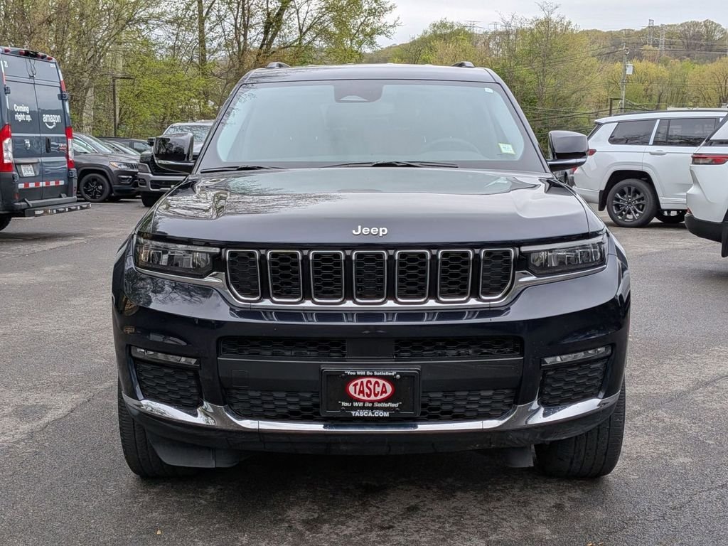 Used 2023 Black Jeep Limited image 12