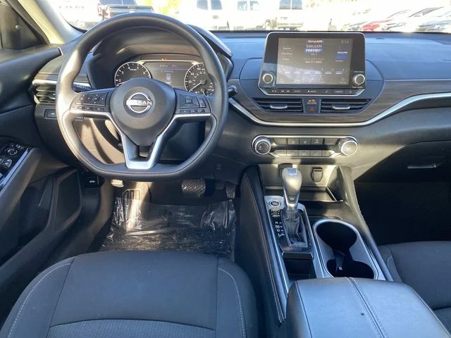 Used 2023 Silver Nissan 2.5 SV image 7