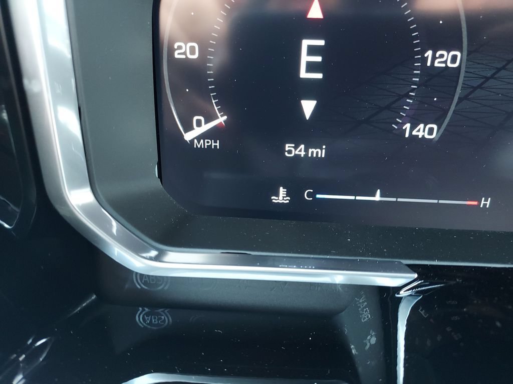 New 2026 Summit White GMC SLE image 19