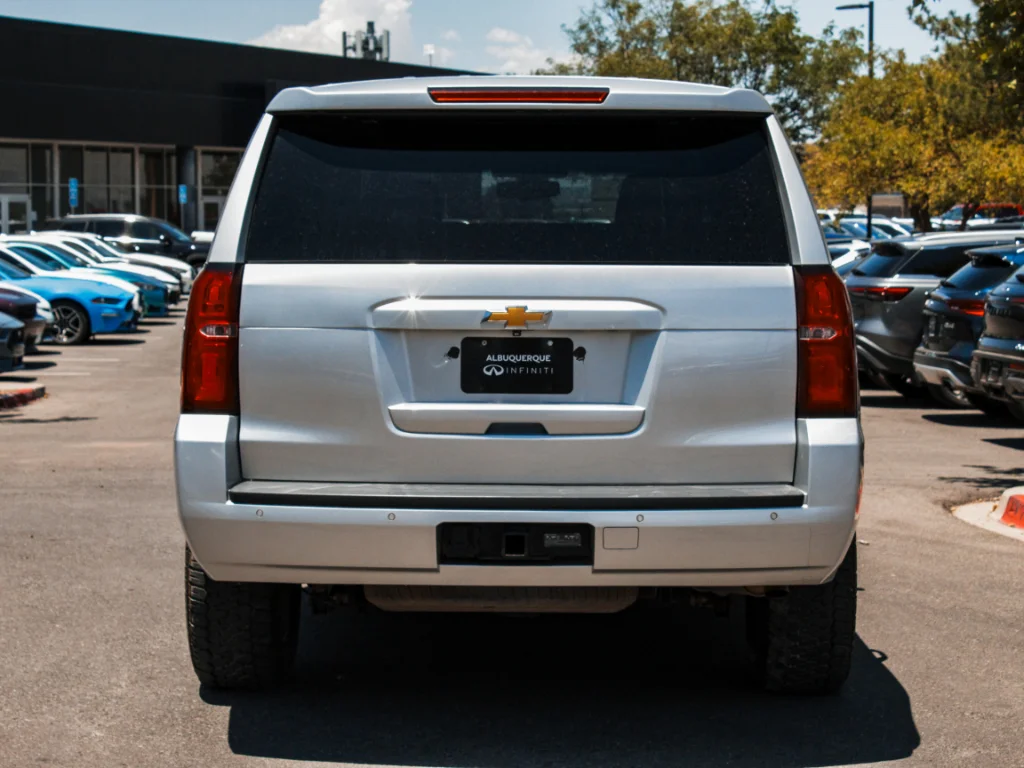 Used 2018 Silver Chevrolet  image 6
