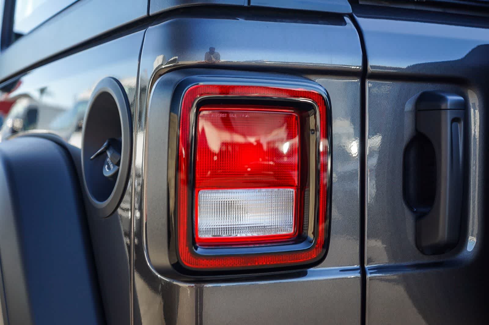 2026 Jeep Wrangler 2-Door Sport - Photo 7