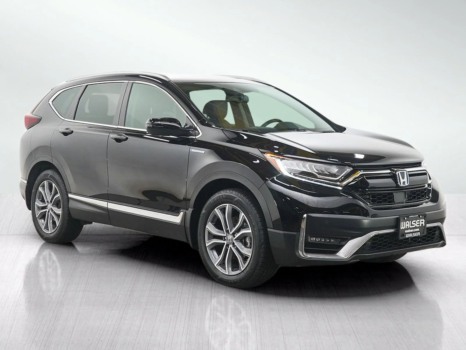 Used 2022 Black Honda 5D WAGON HYBRID TOURING image 7
