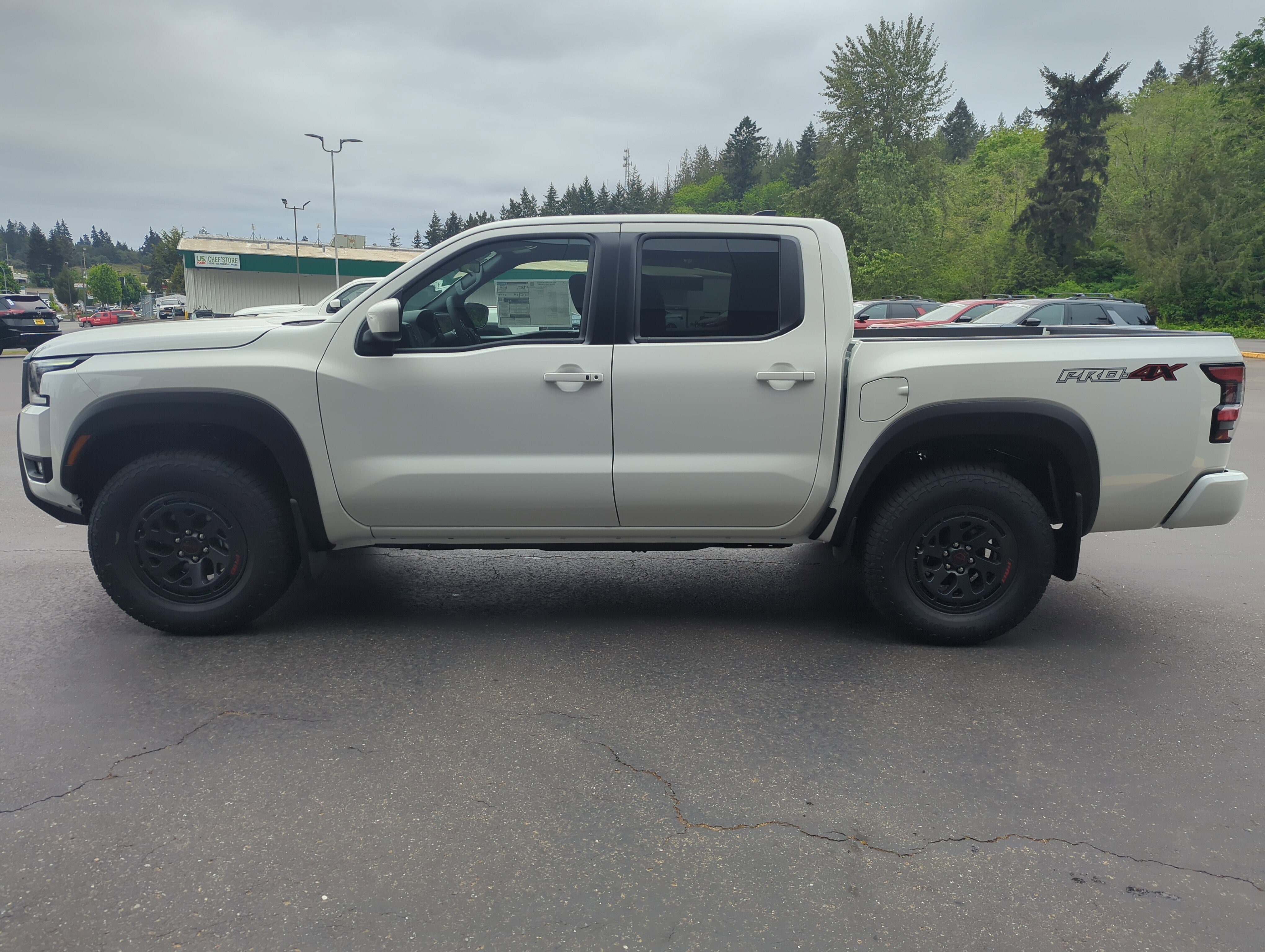 New 2026 Glacier White Nissan PRO-4X image 2