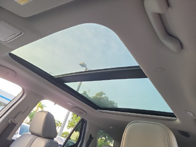 2025 Honda Pilot Touring - Photo 21