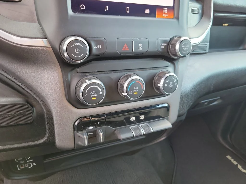 Used 2024 White Ram Big Horn image 23