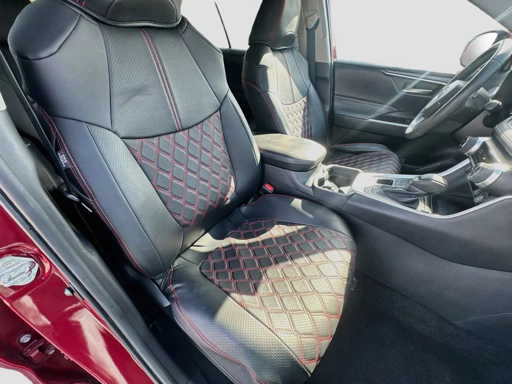 Used 2021 Red Toyota XLE image 37