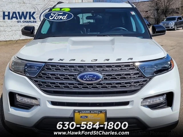 Certified Used 2023 White Metallic Ford XLT image 29