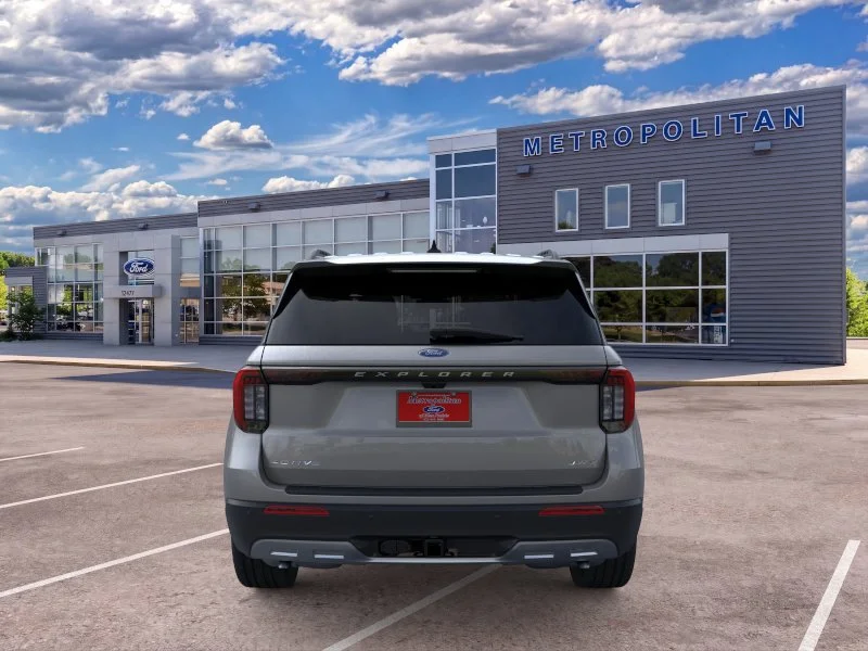 New 2026 Carbonized Gray Metallic Ford Active image 5